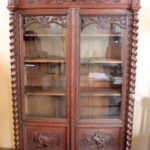 16DG59 Louis Xlll Bookcase