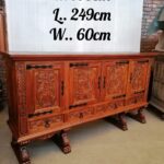 22DG62 - Oak Spanish Renaisaance carved Side Board