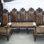 16DG8 A sofa and 2 chairs Hunting style