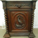21DG69 - Hunting Style Cabinet