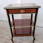 23DG32 Napoleon III Diplay Vitrine