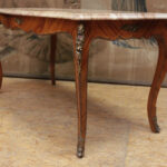 23DG39 Louis XV style coffee table