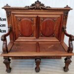 23DG13  Excellent Quality Regency Hall bench