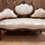 -23DG26 Louis XV Sofa with very detaile carve work
